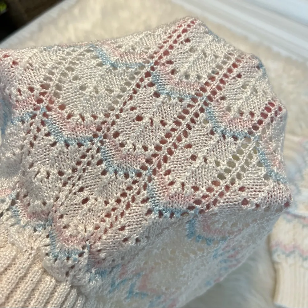 Vintage Billie Jo Open Knit Pastel Sweater Fits like a medium Blue Pink Chevron - Image 11