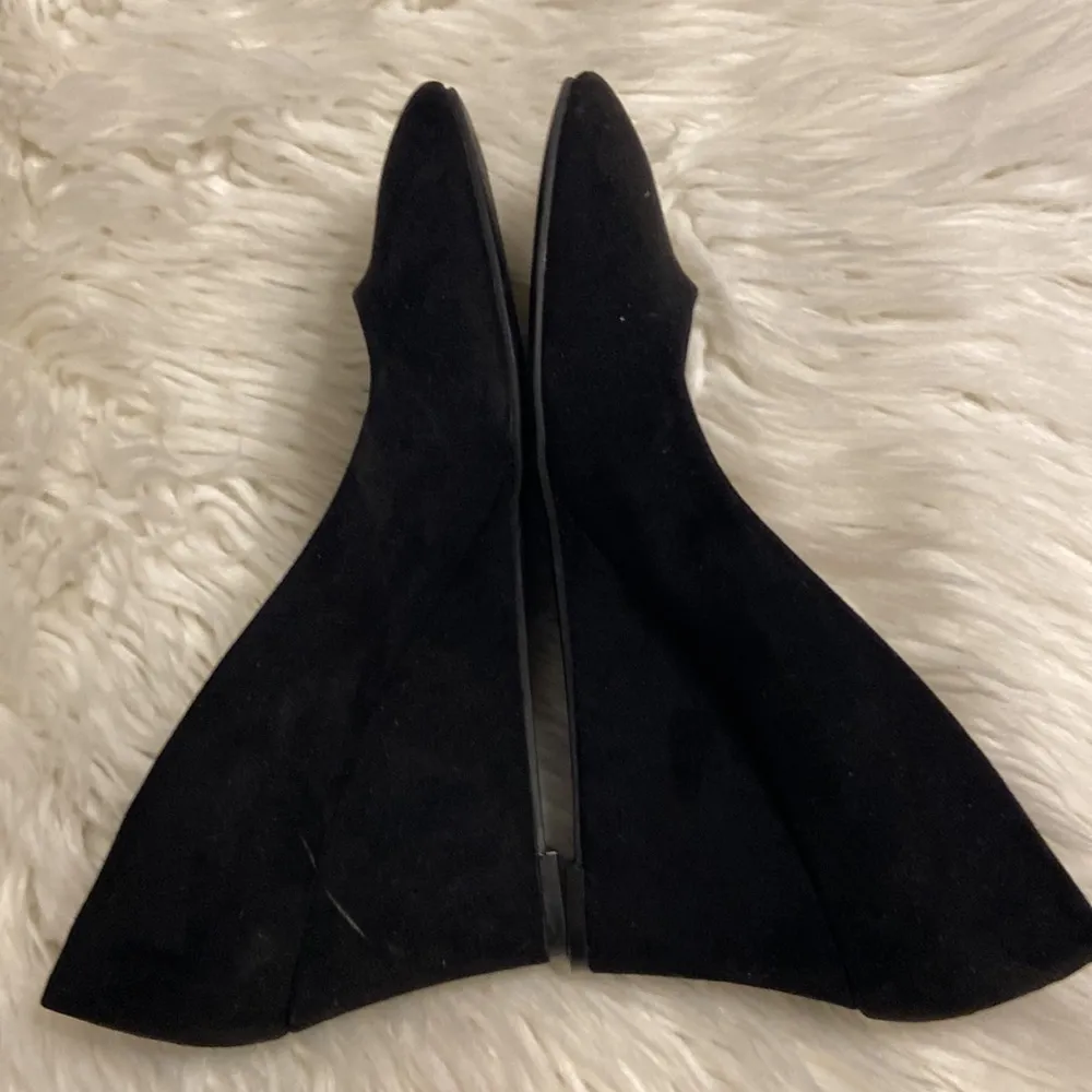 Kelly & Katie Wedged Shoes size 8.5 color black good condition see all photos - Image 6