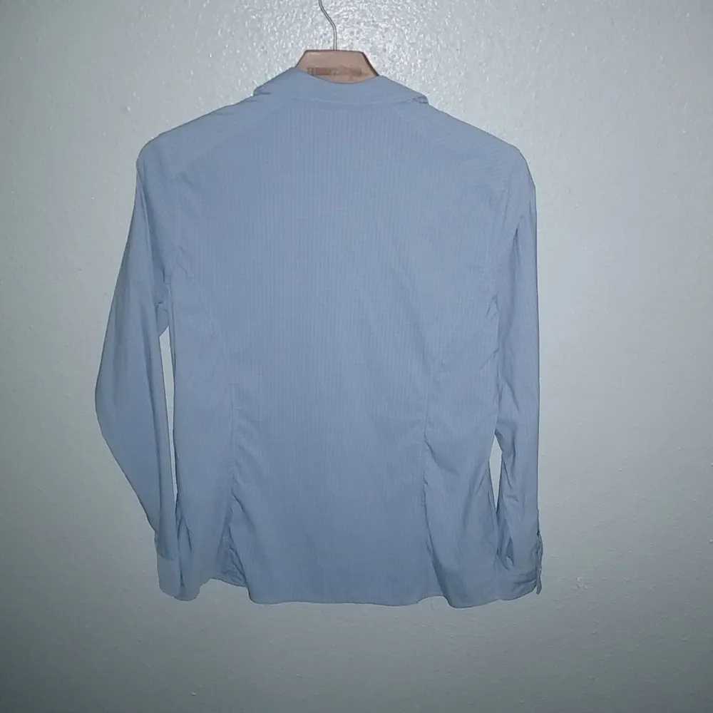 Oobe S Robin's Egg Blue Fitted Woven Checked Button Down Shirt - Image 10