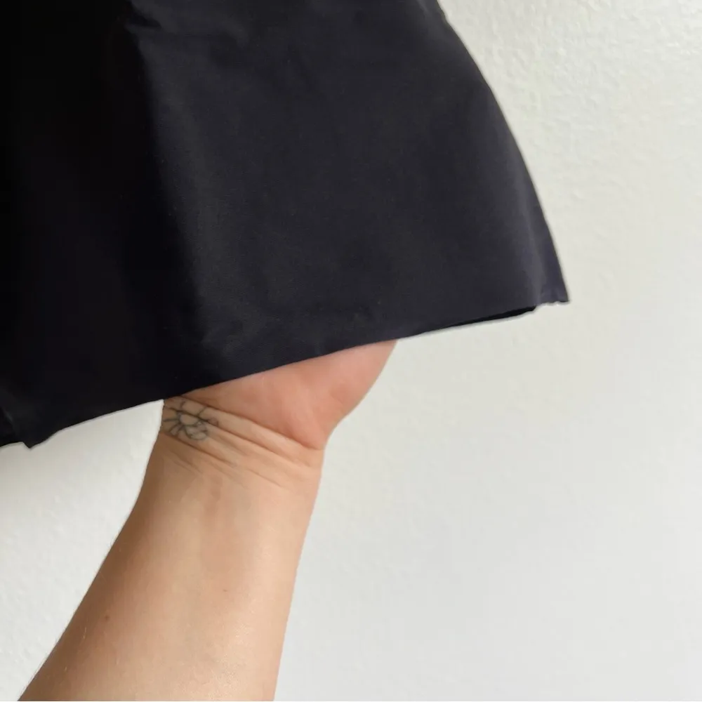 NWT Organic Basic’s Black Women's Invisible Tank Top Size Medium - Image 6