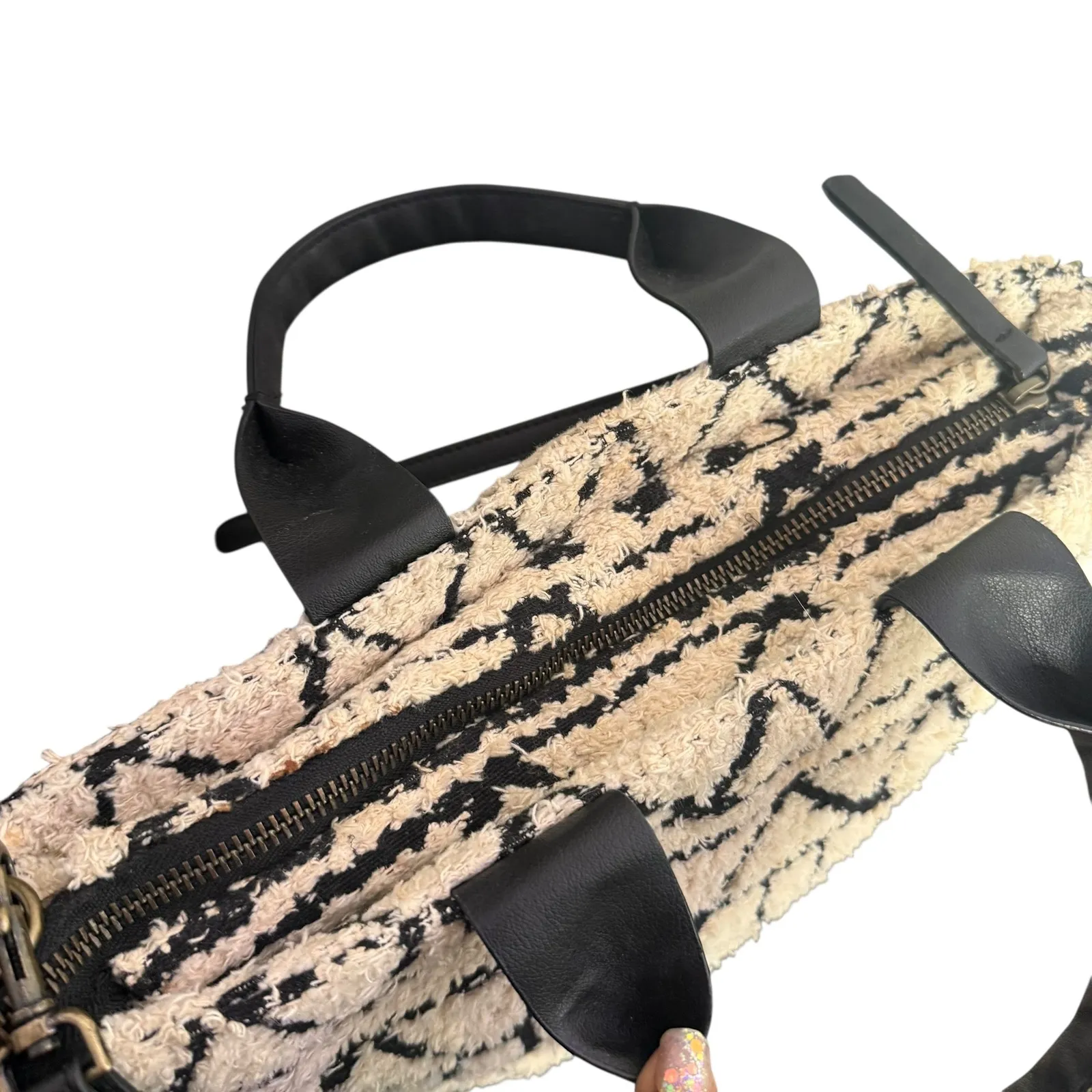 Universal Thread Crossbody Shoulder Textured Bag BOHO Chic‎ Artsy Eclectic - Image 4