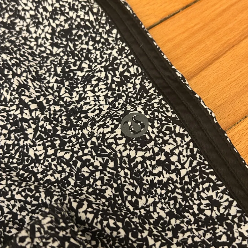 Lululemon Speckled Pattern On The Go Jogger Pants - Image 4