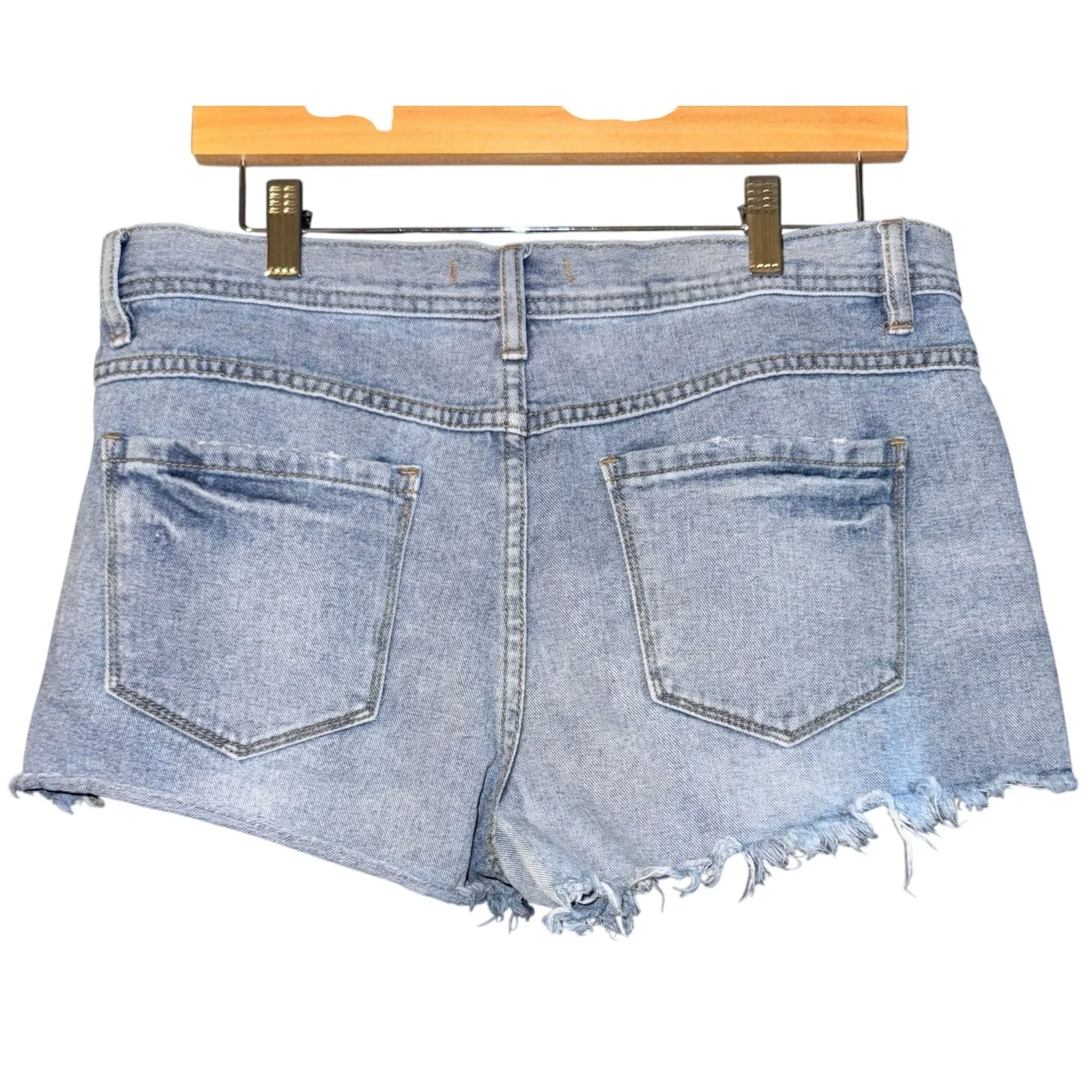 Free People Cut Off Shorts Light Wash Button Fly Distressed Women's 29 Mid Rise - Image 3