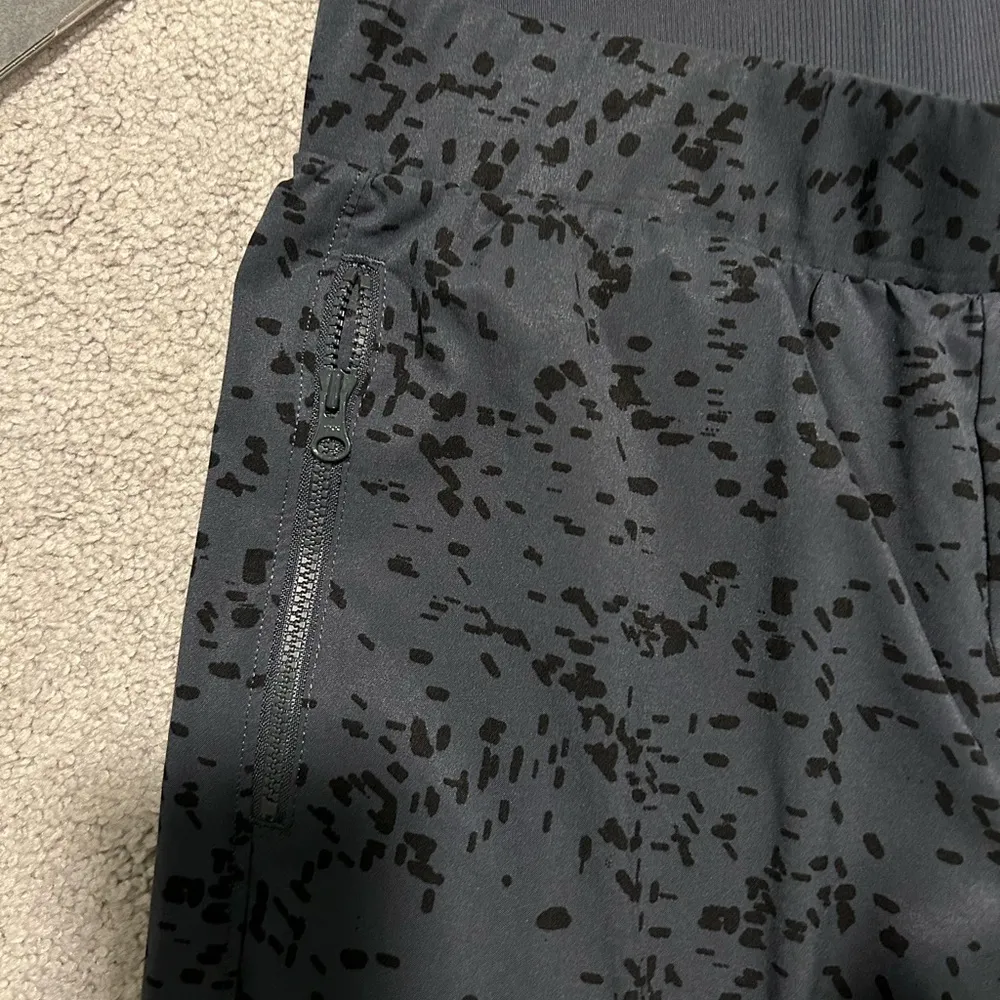 Zella women athletic pants - Image 2