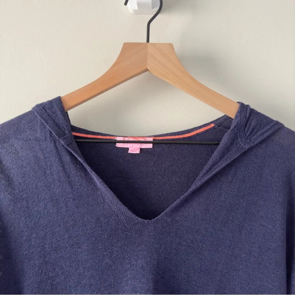 Lilly Pulitzer 100% Linen Hooded Pullover Lightweight Kangaroo pocket navy solid - Image 3