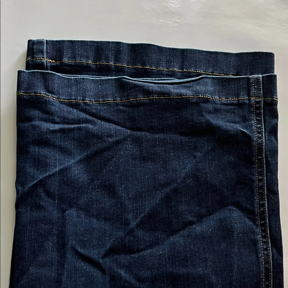 Spanx Flare Leg High Rise Pull On Size M - Image 13