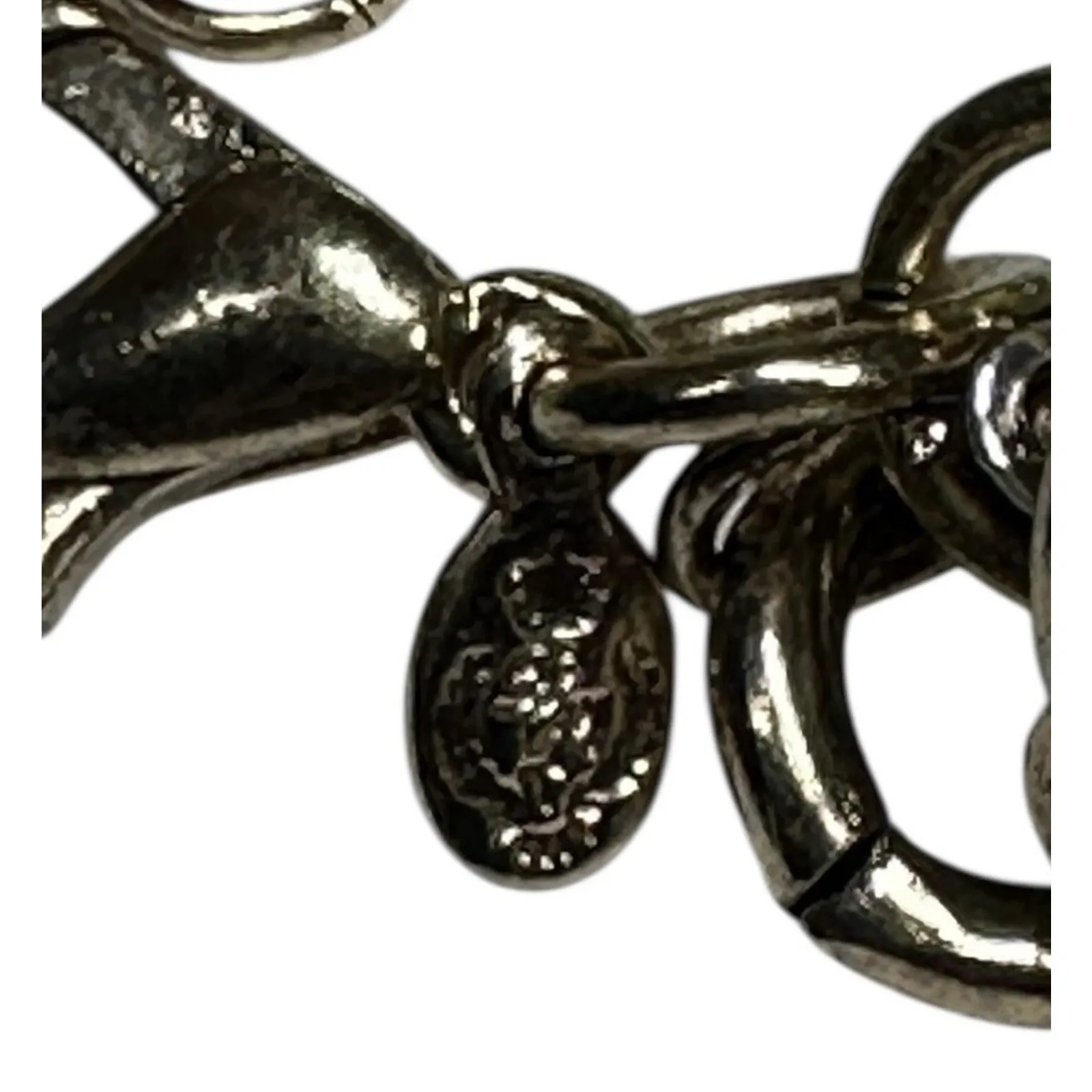 PREMIER DESIGNS Wow Factor 5 Strand Faux Pearl and Chain Necklace & Bracelet Set - Image 8