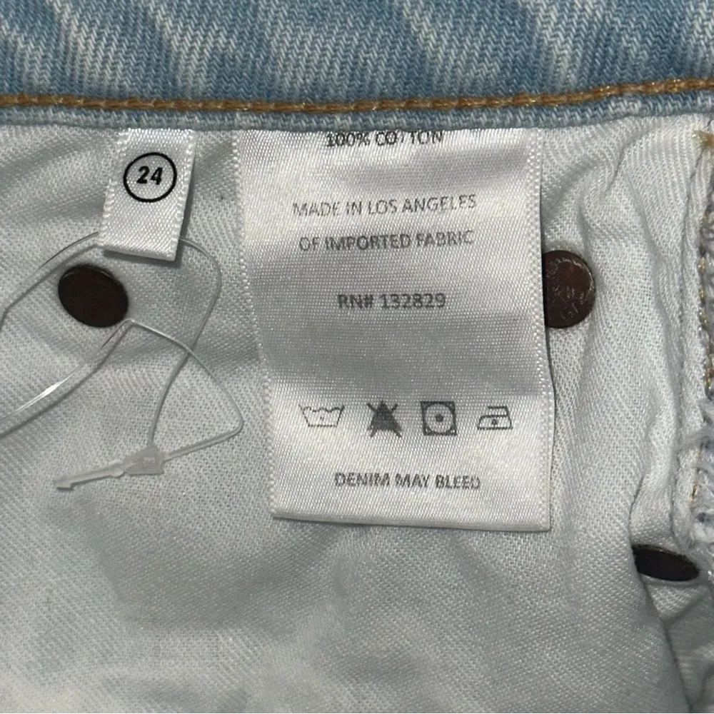 GRLFRND Sz 24 Palm Springs Light Blue Wash Helena High Rise Cut Off Jean Shorts - Image 8