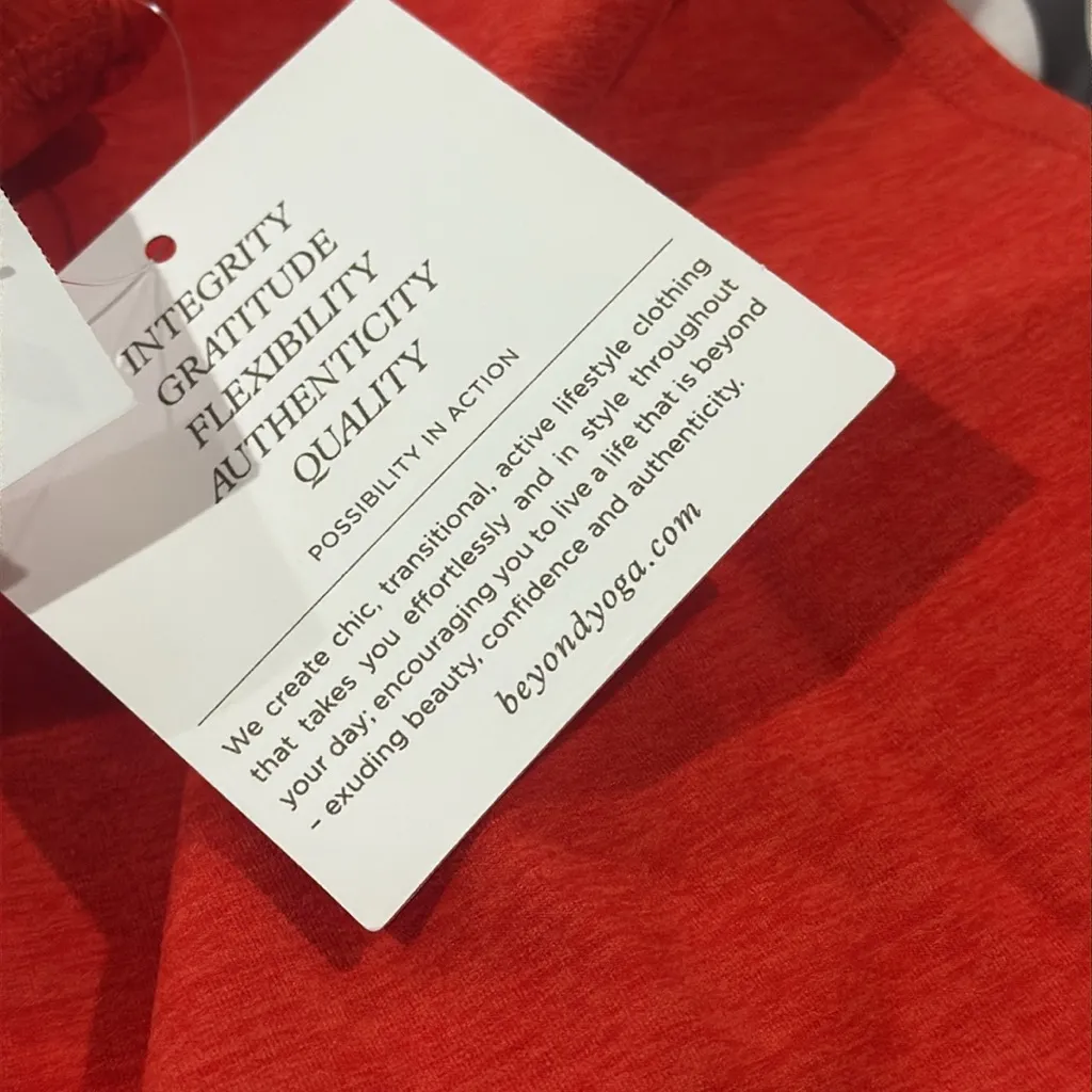 NWT Beyond Yoga Spacedye Step Up Racerback Tank Red Flower - Image 8