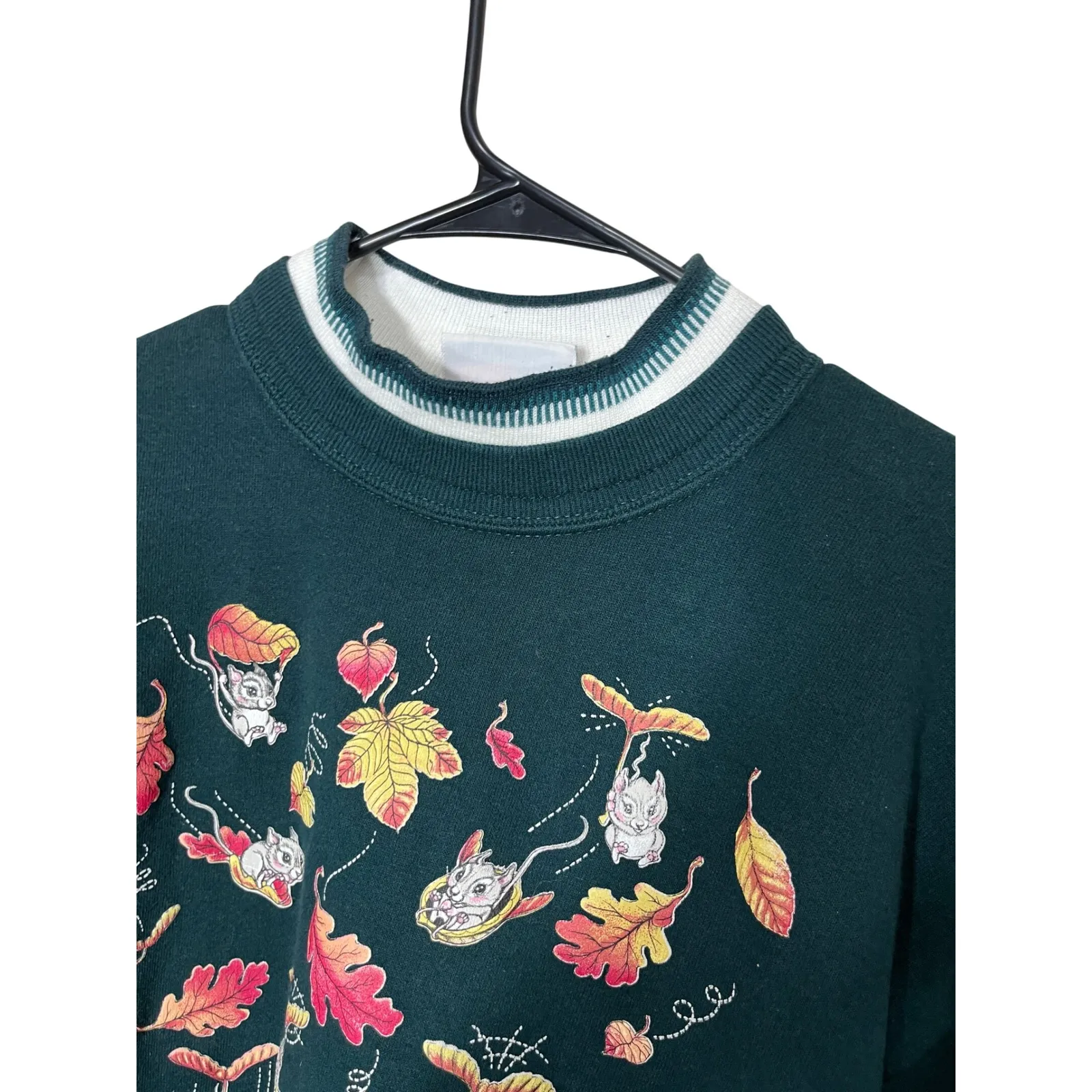 Vintage Morning Sun Forest Green Crewneck Sweatshirt Mouse Leaf Print M Size M - Image 4