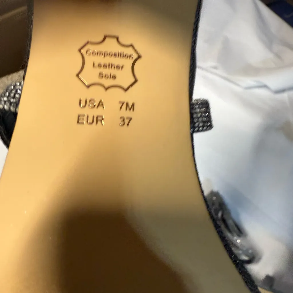 Shari Heel in Silver And Black by Nina. Shiny Strappy Heels zip up back Size 7 - Image 10