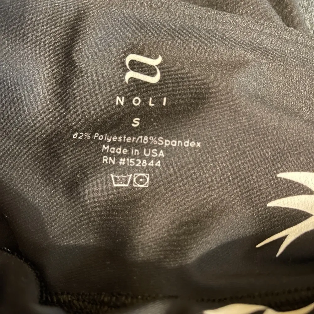 Noli Black Bird Leggings Size Small - Image 4