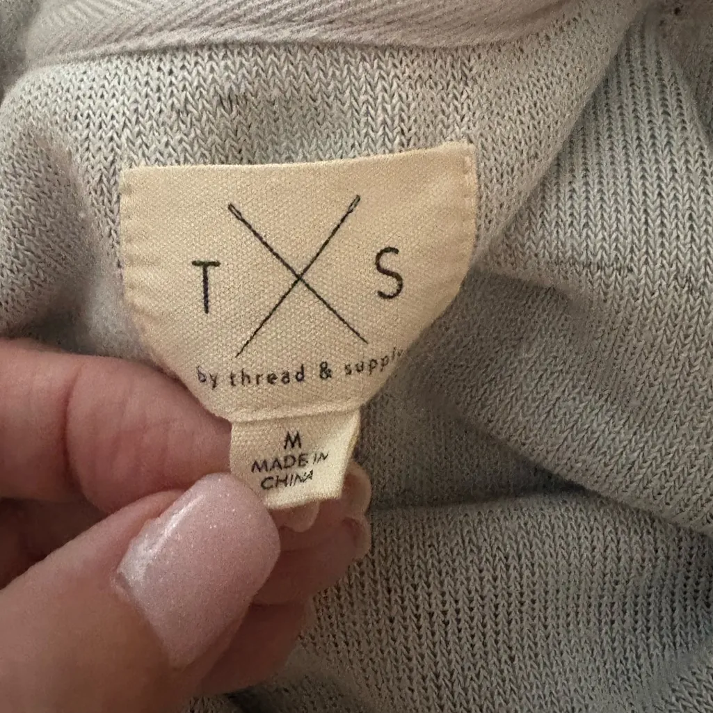 Thread & Supply Maui Terry cloth sweatshirt - Image 4