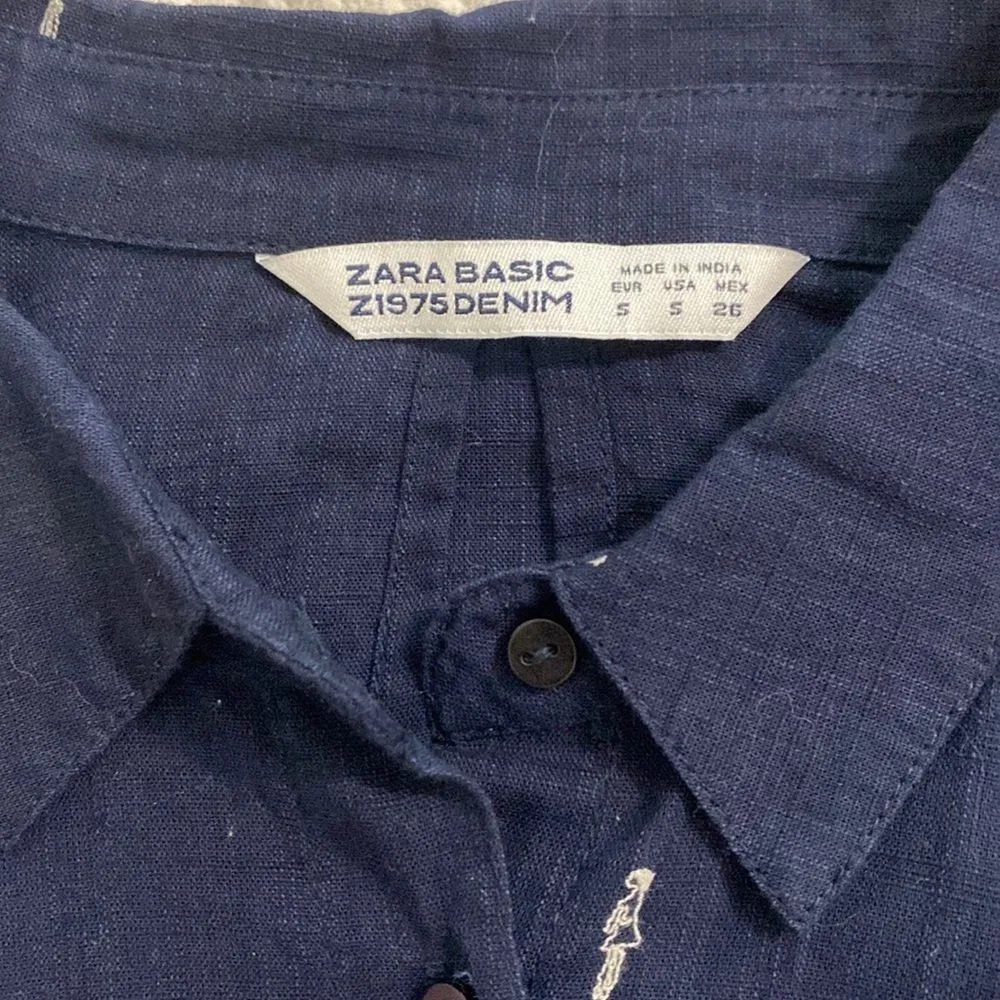 ZARA  Basic longsleeve, 100% cotton navy blue embroidered button-down size small - Image 3