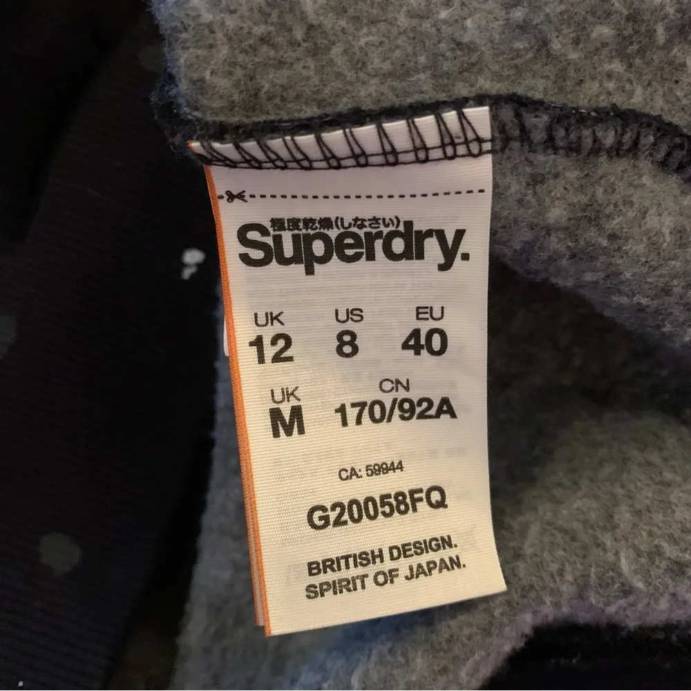 Women's Paint Splatter Sequins Medium Size 8 Sweatshirt  Black Top - Image 11