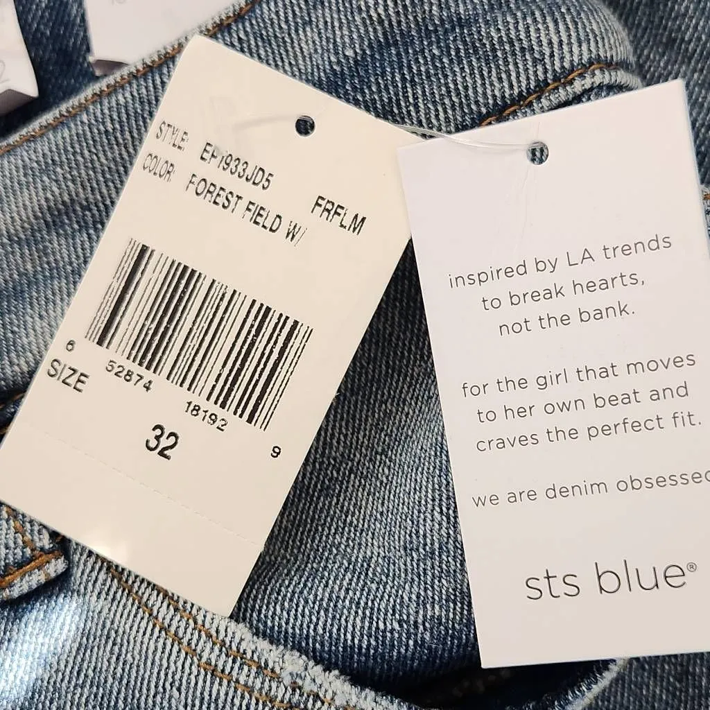 STS Blue Caroline Straight Leg High-Rise Distressed Jeans NWT Size 32 - Image 9