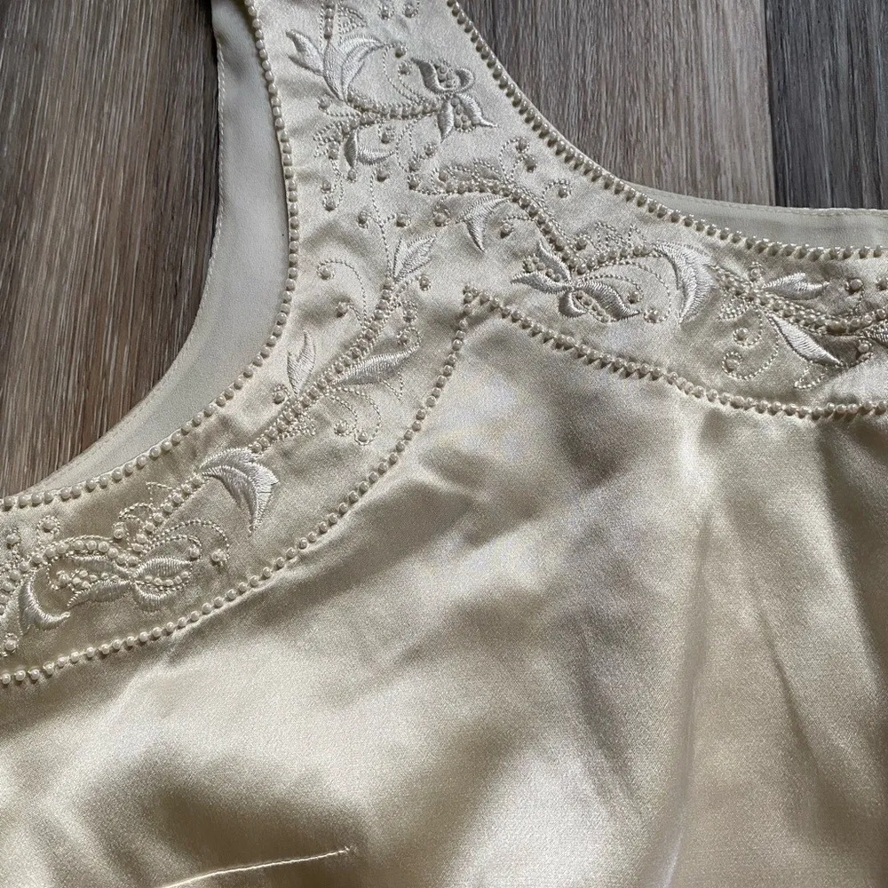 Vintage 90s Beaded Silky Lace Tank Top Cami Medium Y2K Feminine Elegant Formal - Image 2