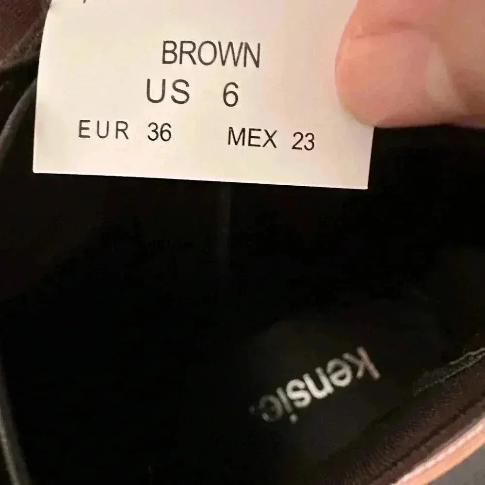 Kensie Klassen Faux Suede Ankle Boots Chelsea Women's size 6 - Image 5