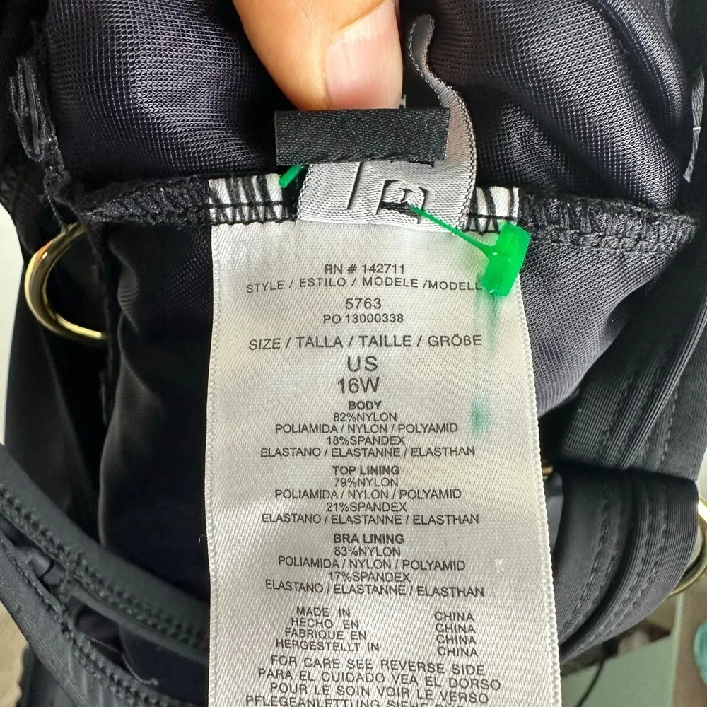 Eloquii One Piece Swimsuit Size 16 W Black NWT Cutout Gold Hardware Underwire - Image 11