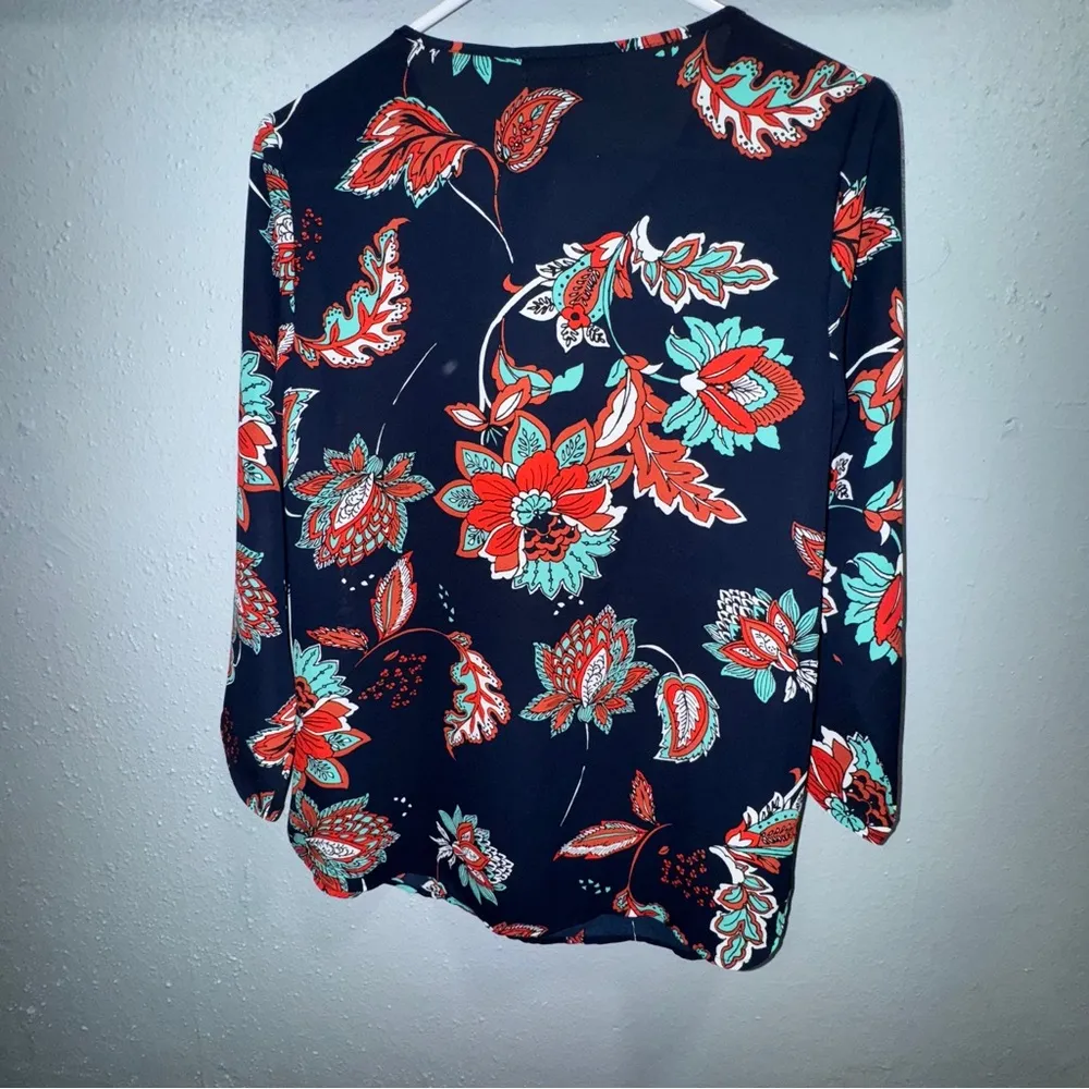 Van Heusen  Black‎ and Red Blouse Top - Image 4