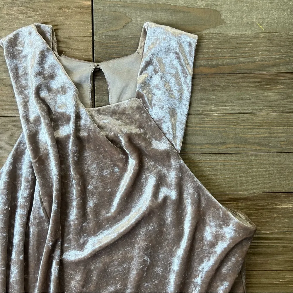 NWT Anthropologie Porridge Jessie Velvet Halter Top - Image 7