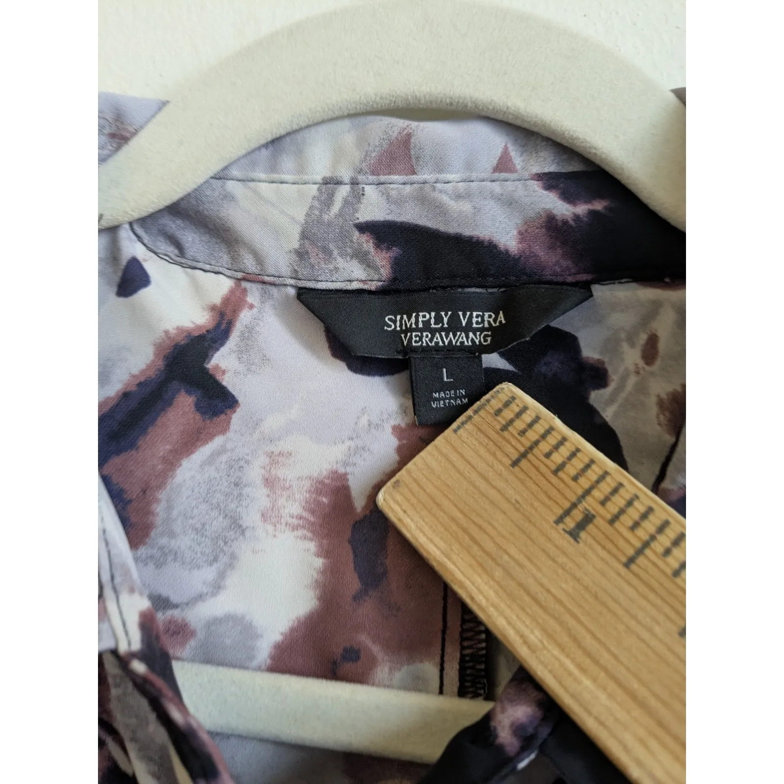 SIMPLY VERA WANG Women's Blouse Top Purple Abstract Roll Tab Sleeve Button Sz L Black Size L - Image 3