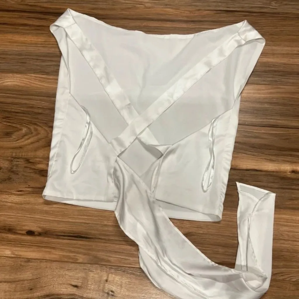 superdown  medium crop top - Image 3