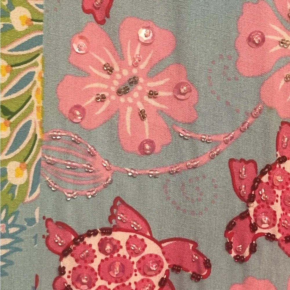 Tropical Resort Turtle Floral Pineapple Palm Tree Giraffe Beaded Top size medium Pink - Image 9