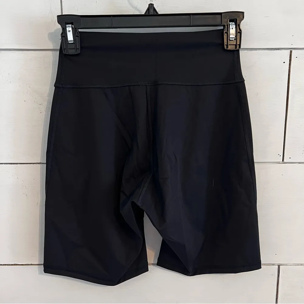 Gymshark Elevate Cycling Shorts. Size Medium. New Without Tags. - Image 2