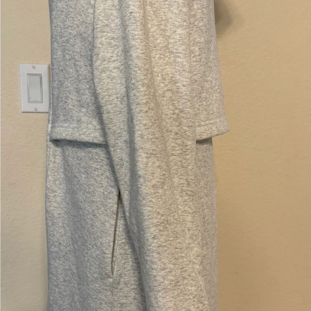 Athleta Cozy Karma Long Plush Sweatshirt Jacket heathered Gray $148 Small - Image 3