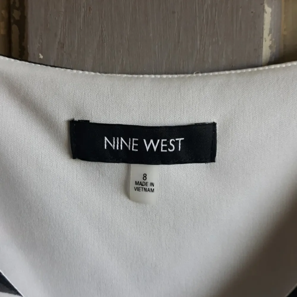 Nine West NWT  Dress Black, White and Red - Image 5