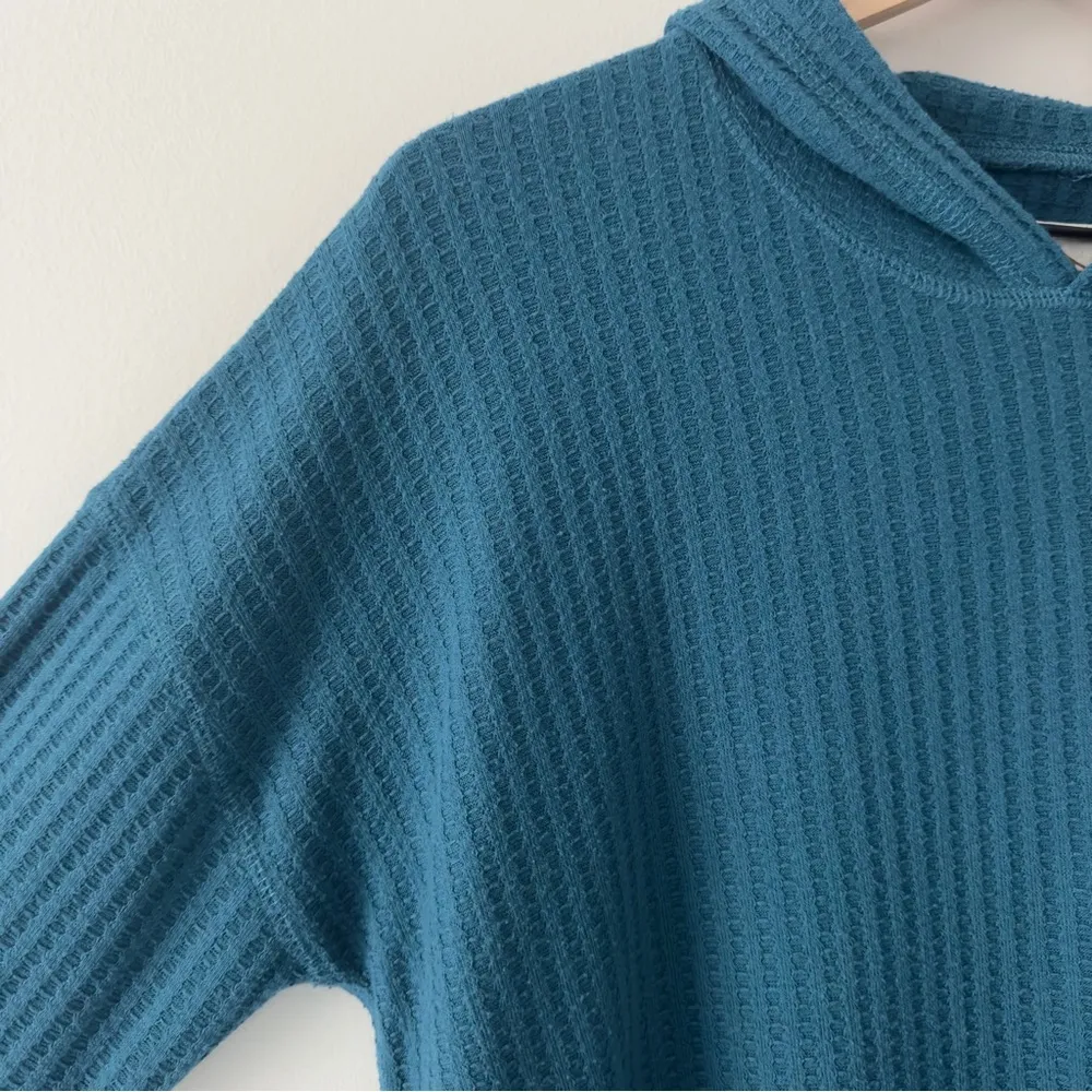 Revolve Chaser Teal Hooded Sweater Top Waffle Knit pullover long sleeve hood L - Image 3