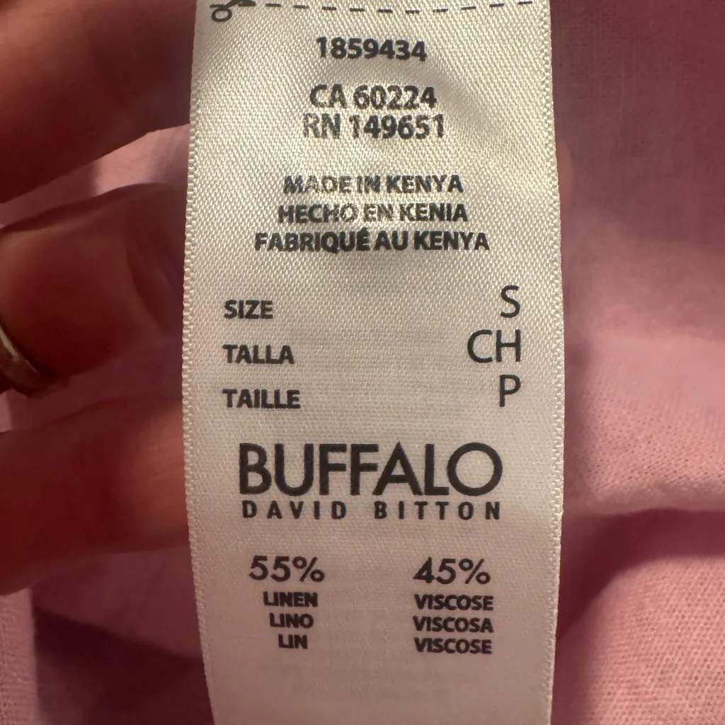 Buffalo David Button Light Pink Crop Top Shirt - Image 4