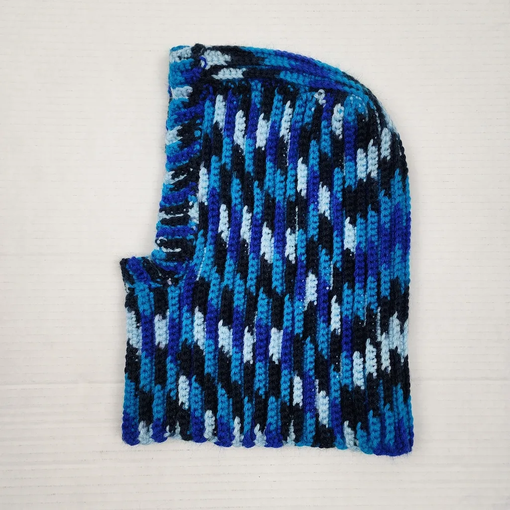 New Crochet Handmade Ribbed Balaclava Blue Black - Image 4