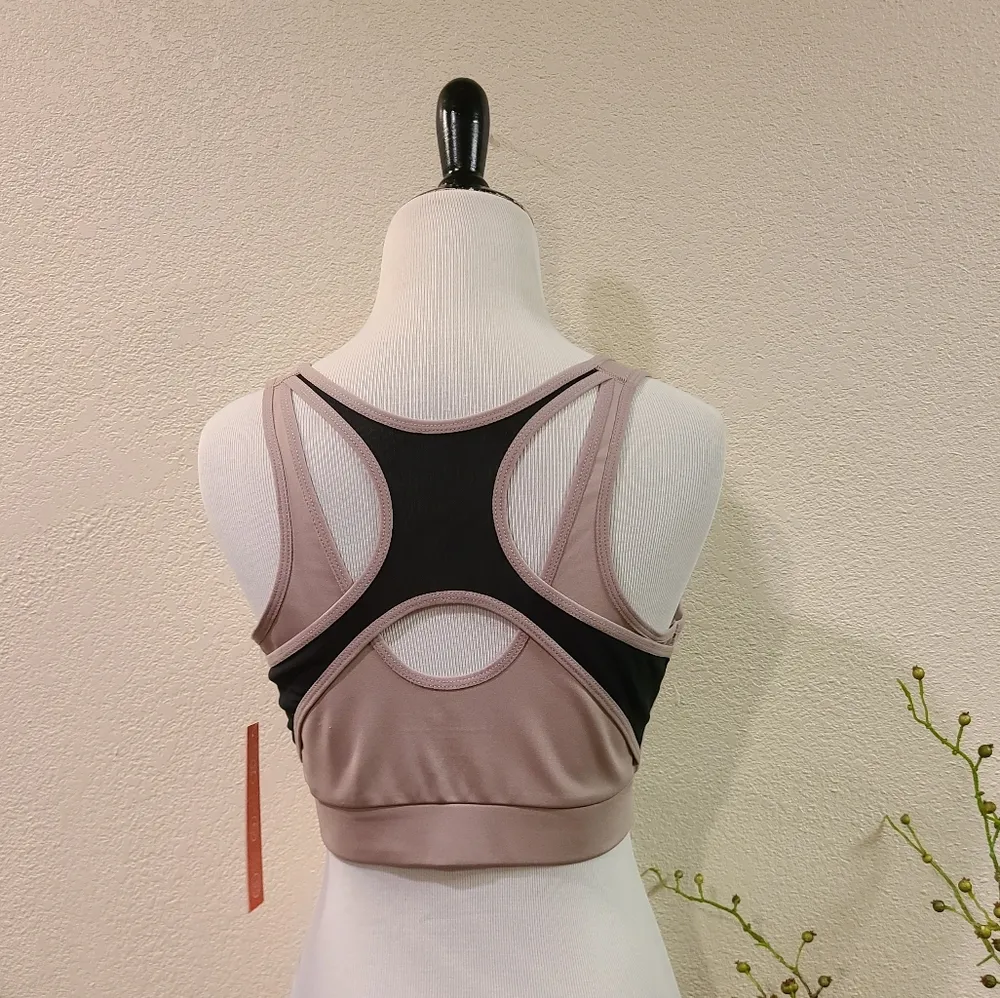 Adrienne Vittadini Sports Bra Medium - Image 5