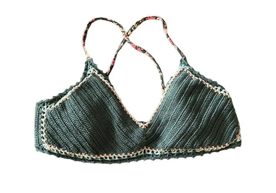 , super cute green knit two piece Swimsuit - Image 2