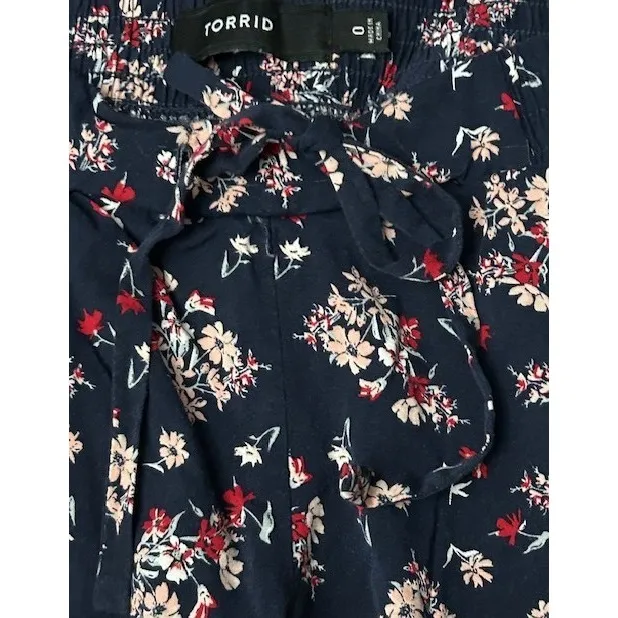 Torrid Sz 0 Plus Floral Crop Pants Blue Capri Boho‎ Whimsy Sport Romantic Artsy - Image 15