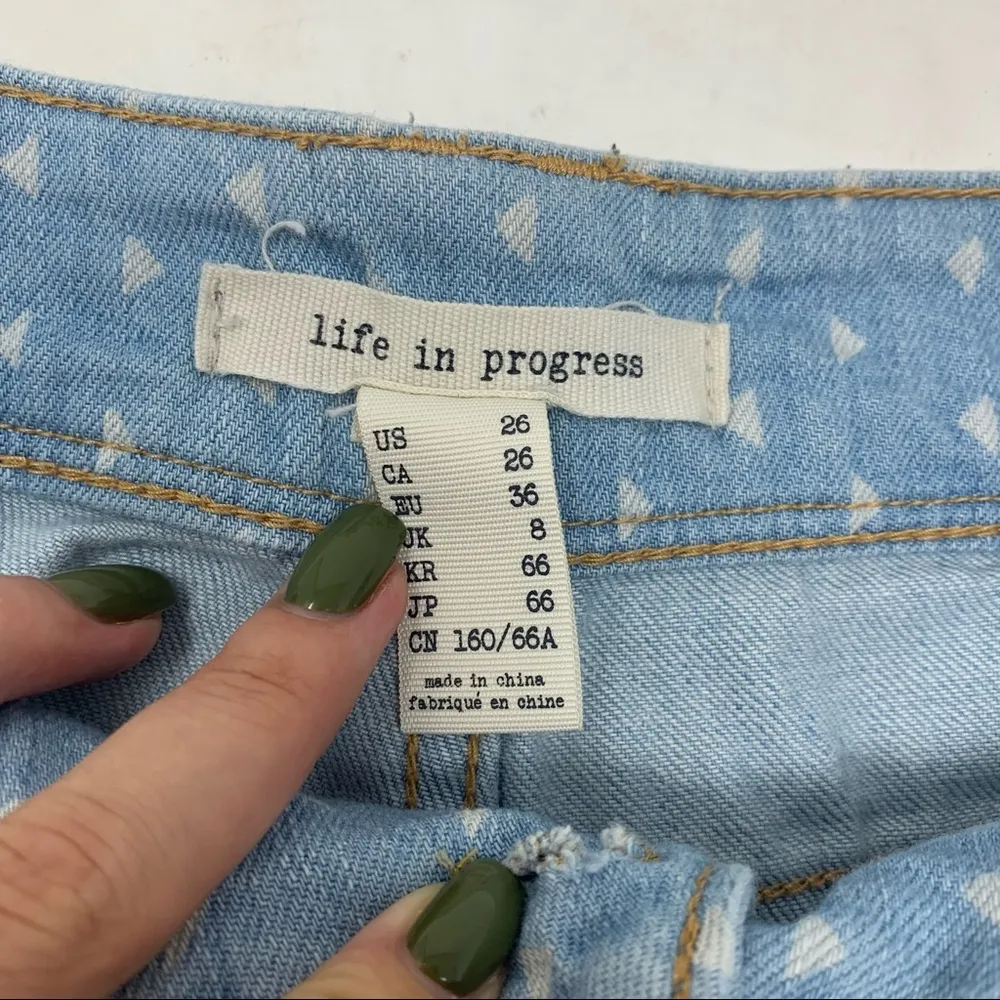Life in progress denim shorts size 26 Blue DR - Image 3
