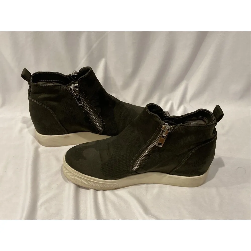 Steve Madden Boots Womens 6 Wedgie Camo Ankle Green Booties Zippers Wedge - Image 8