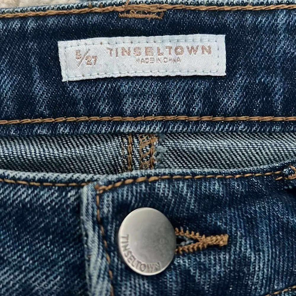  🆕Tinseltown, Denim Destructed Skirt, Size 5 - Image 8