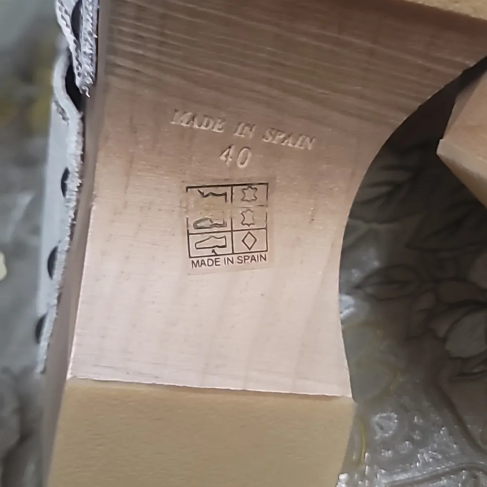 Free people Libra Fisherman Clogs size 10 - Image 9