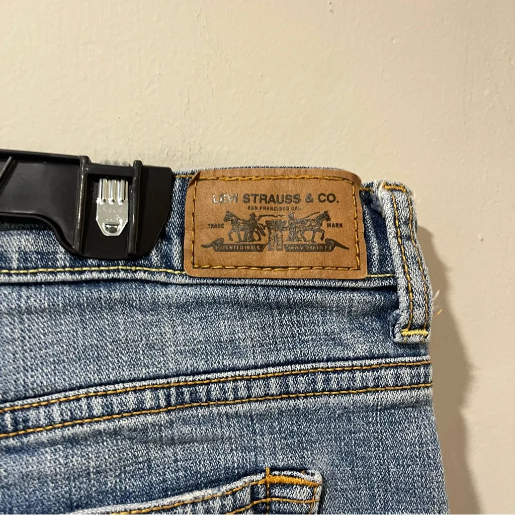 Levi’s 515 Bootcut Blue Denim Jeans Size 14M Mid Rise Light Wash 28” Inseam - Image 6