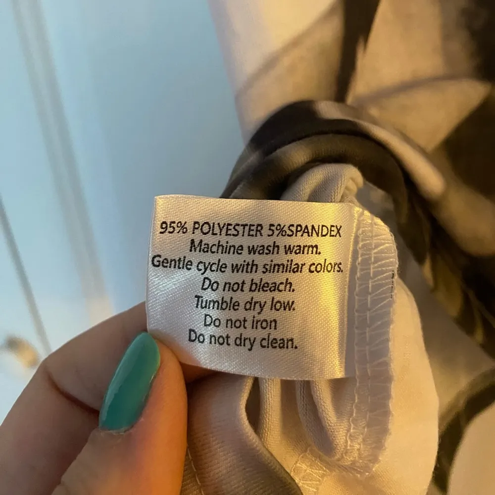 NWT Cuba Che Guevara Smoking T - Image 7