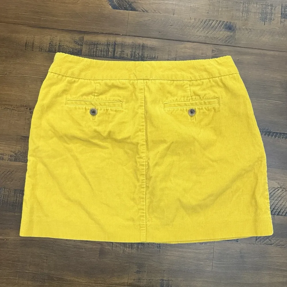 J.CREW Skirt Women Sz 6 Mustard Yellow Stretchy Corduroy Slashed Pockets Short - Image 2