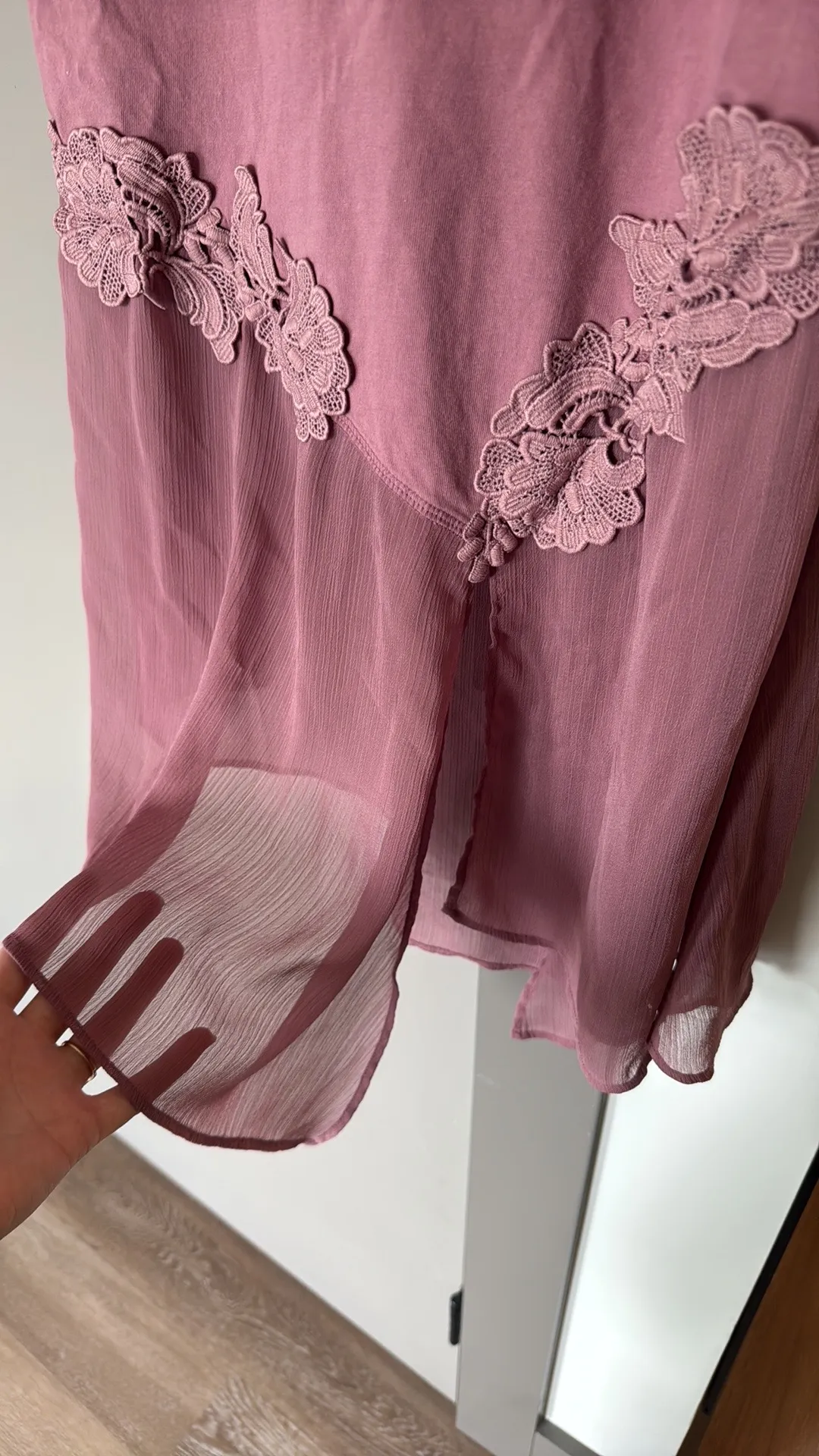 Akemi + Kin Anthropologie Pink Mauve Floral Applique Lace T Shirt Mini Dress - Image 5