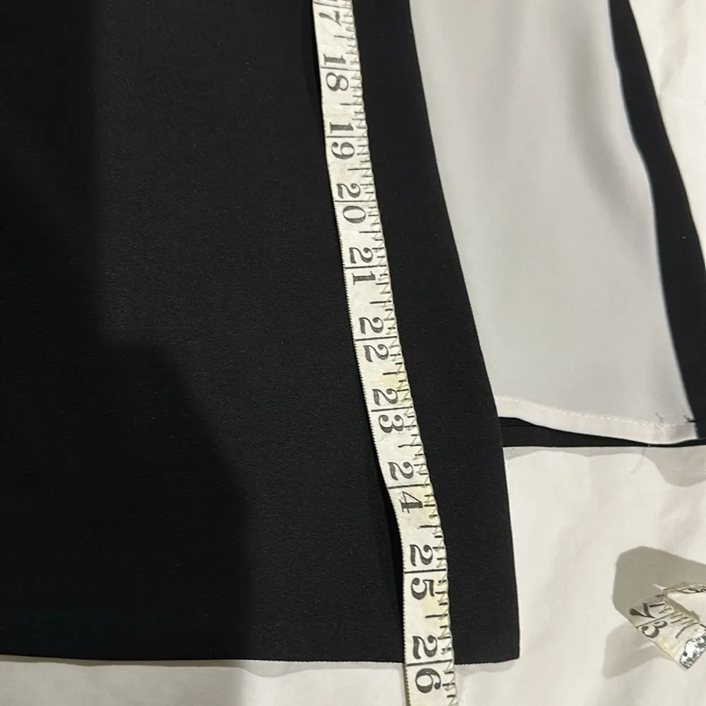 Calvin Klein Sleeveless shirt - Image 8