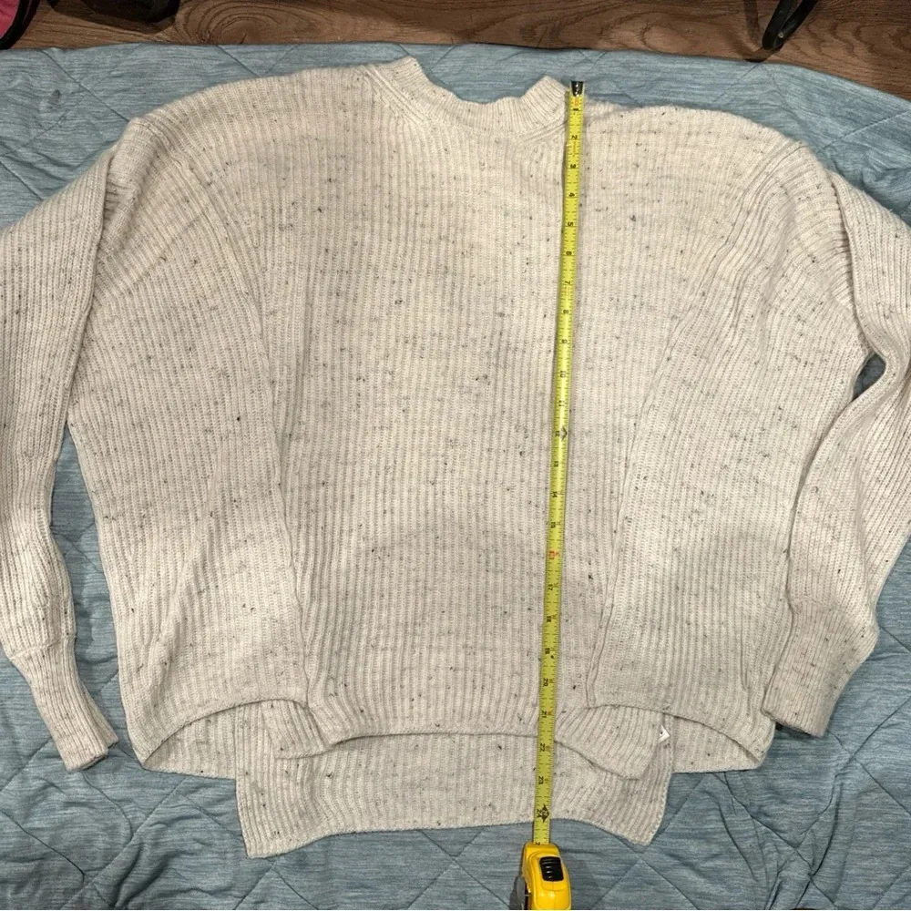 VINCE WOMENS SWEATHER
IVORY 62%WOOL XS/TP
OVERSIZED PULLOVER - Image 5