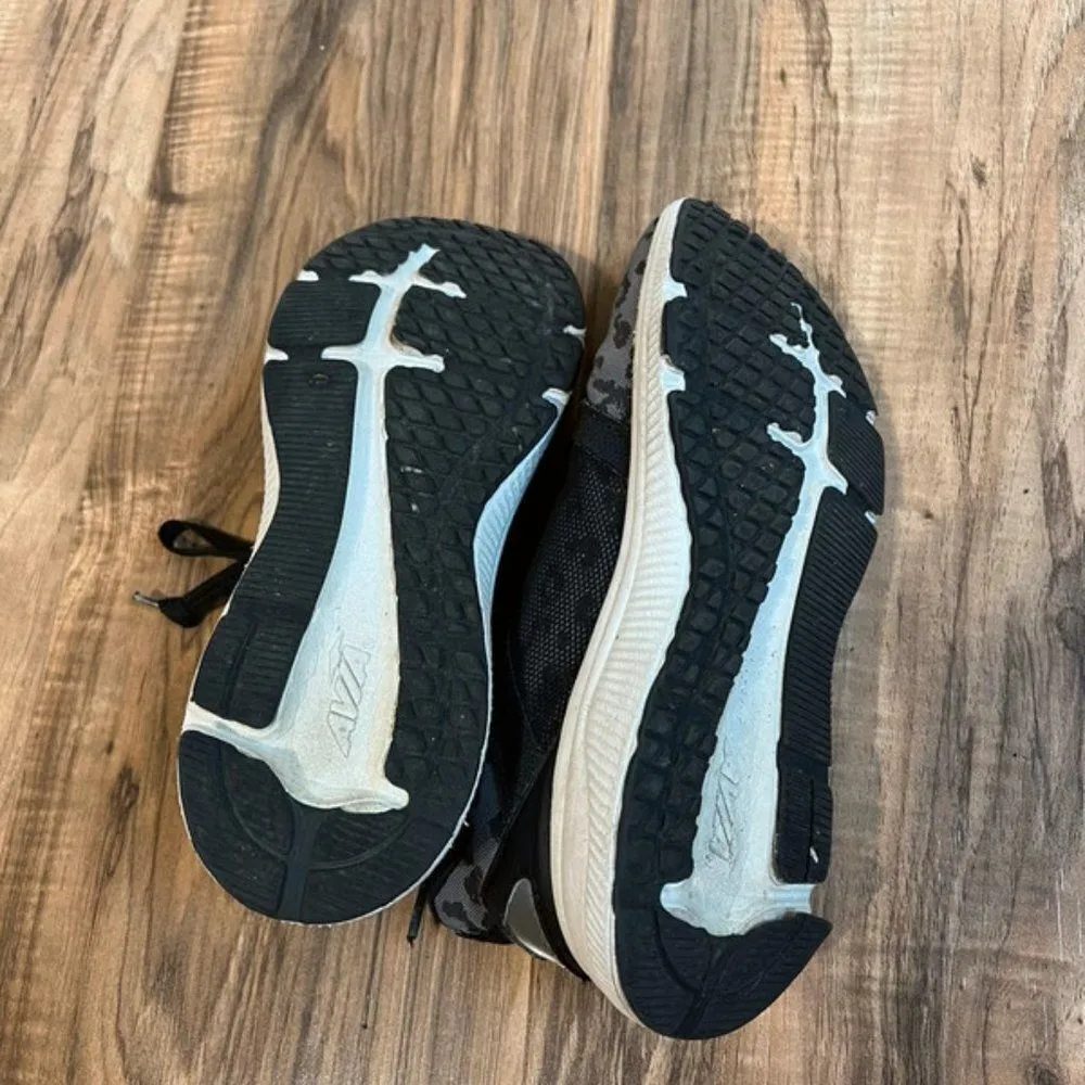 Avia memory foam shoes size 6 - Image 4