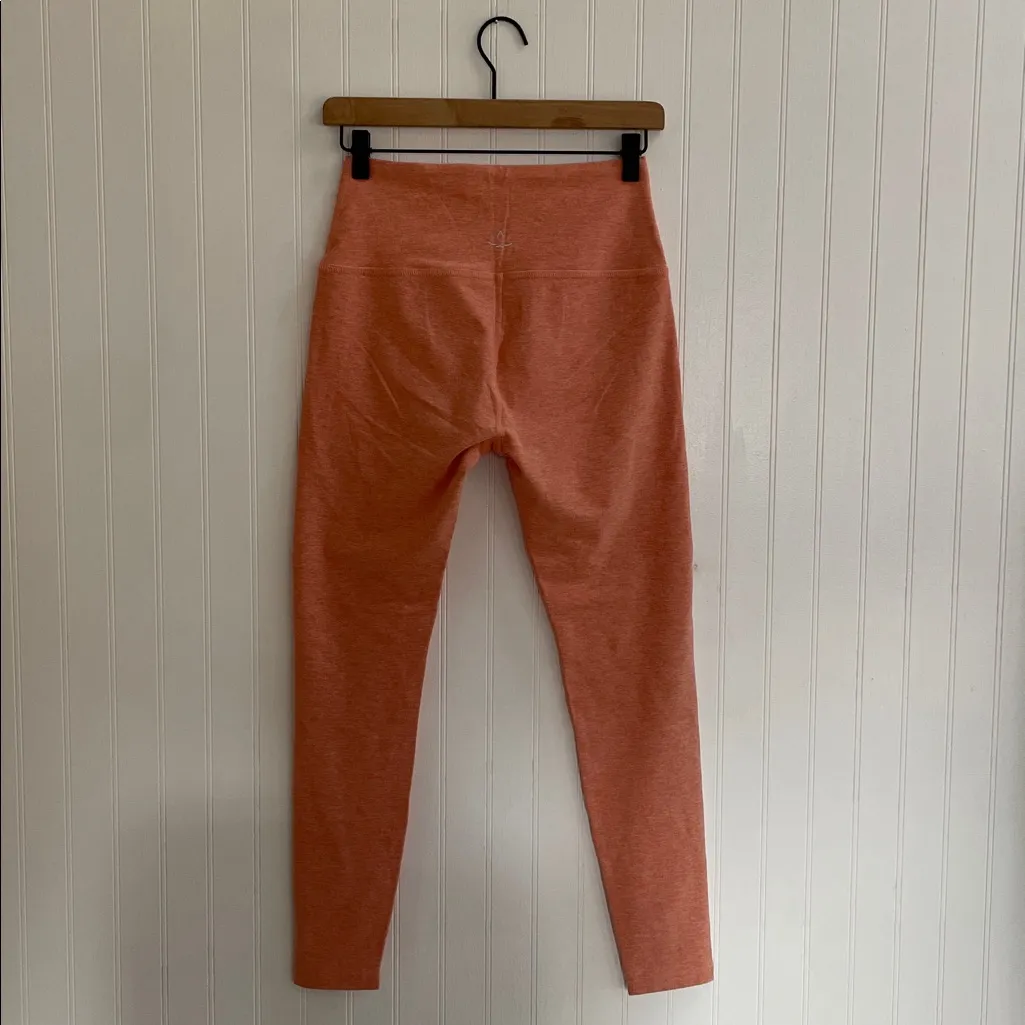 BEYOND YOGA Spacedye Caught in the Midi High-Waisted 7/8 Leggings Size L - Image 3