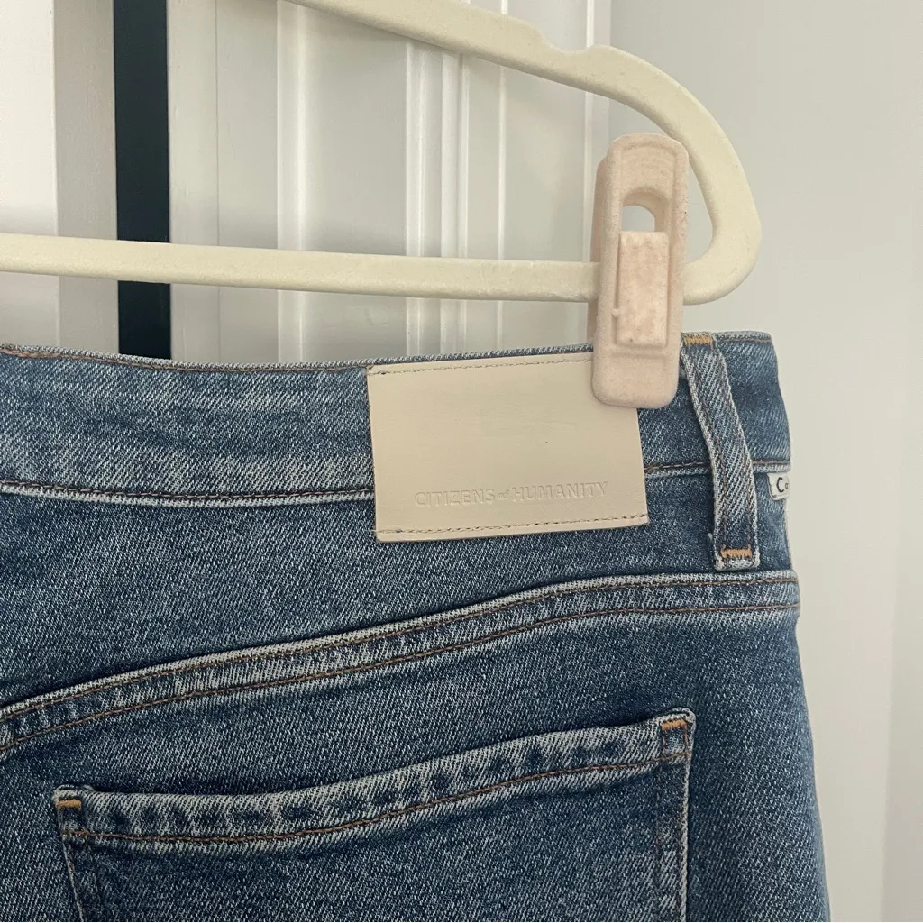 Citizens of Humanity High Rise Straight Leg Zurie Jeans Garnish Wash - Image 4